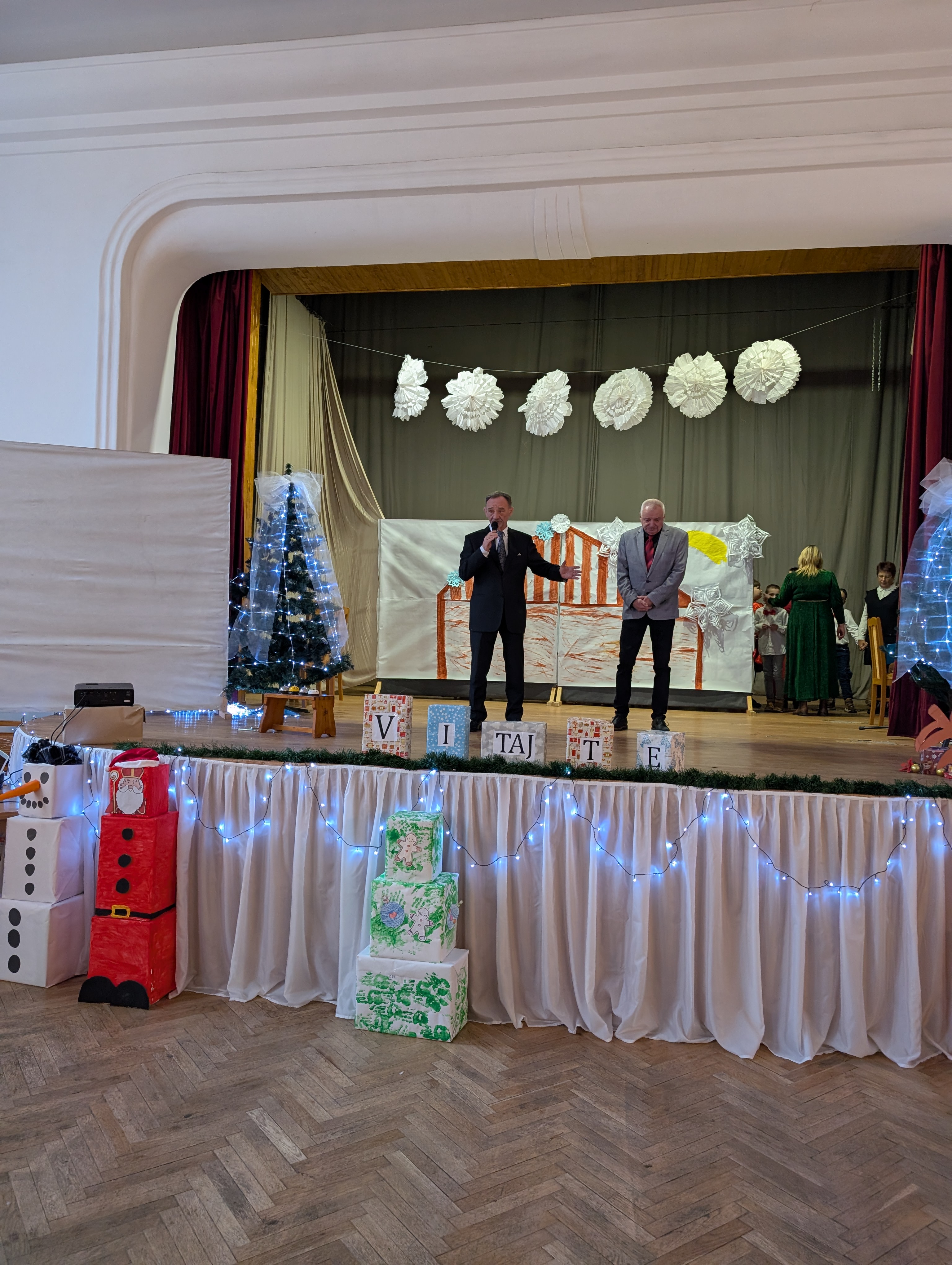 PXL_20251205_083053400.MP